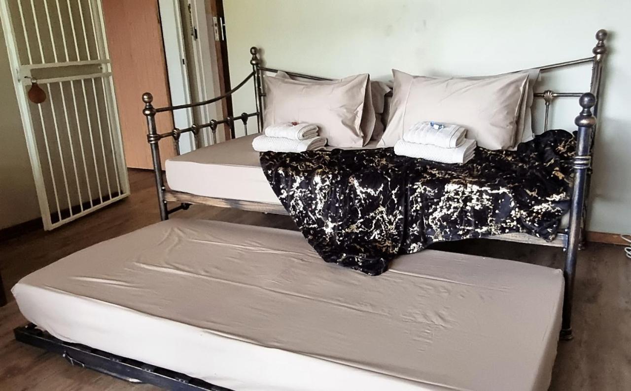 Rand Self-Catering Accommodation Carolina Esterno foto